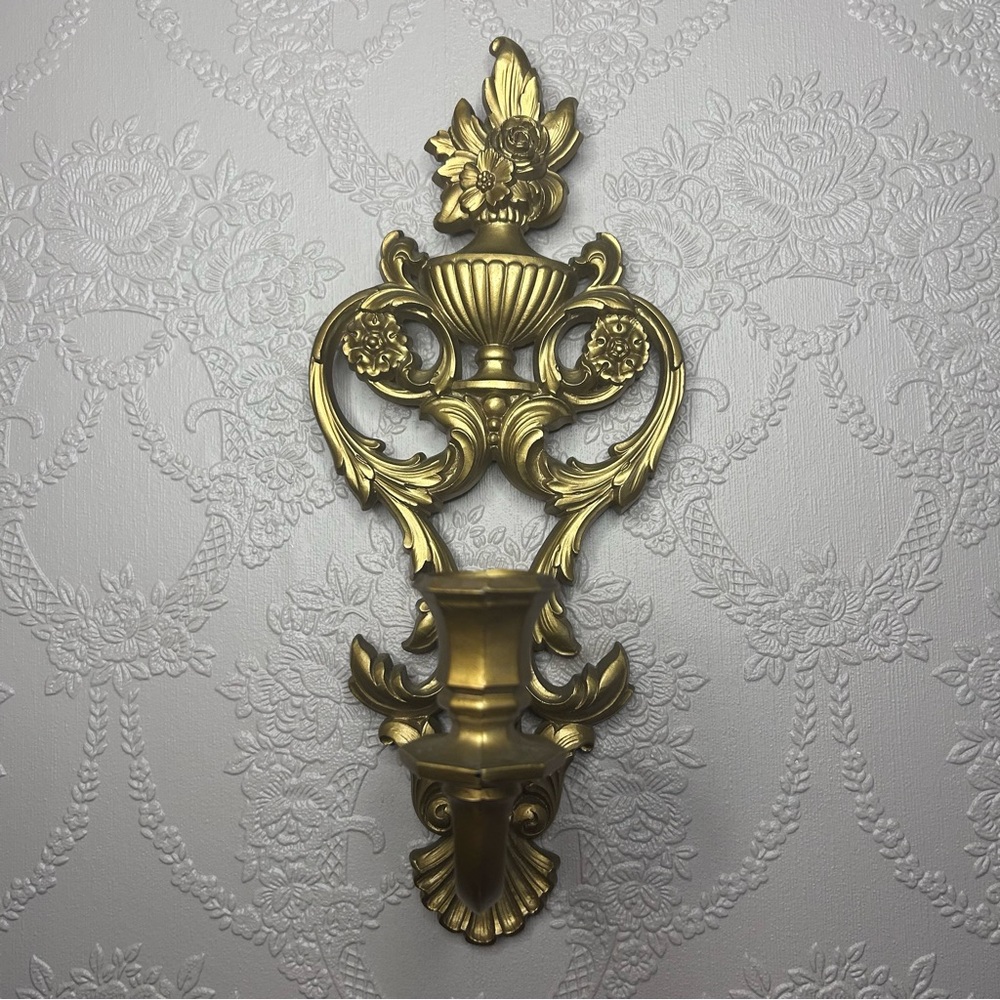 Vintage Dart Industries 4036 Gold Floral Plastic Resin Wall Sconce